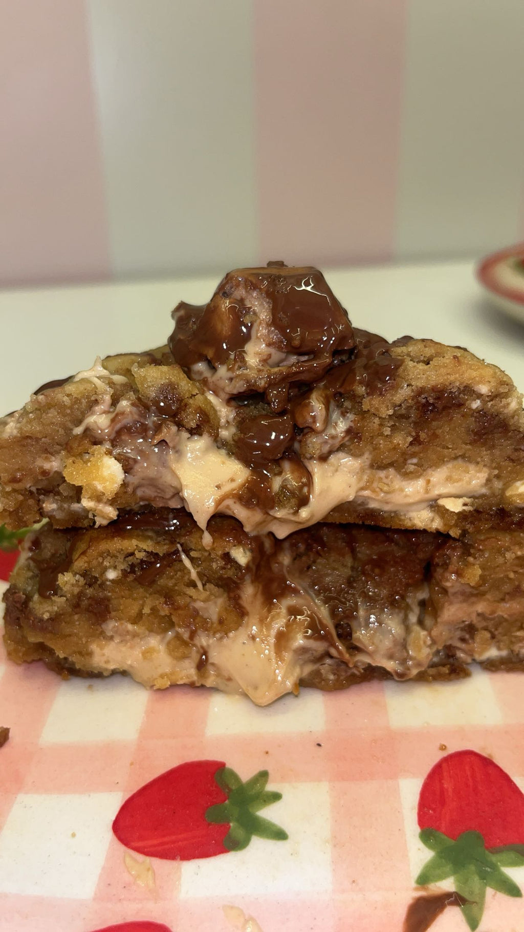 kinder bueno cookie